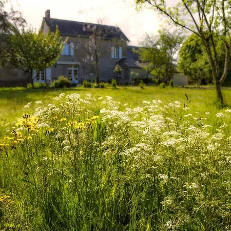 Au Petit Don Bed & Breakfast